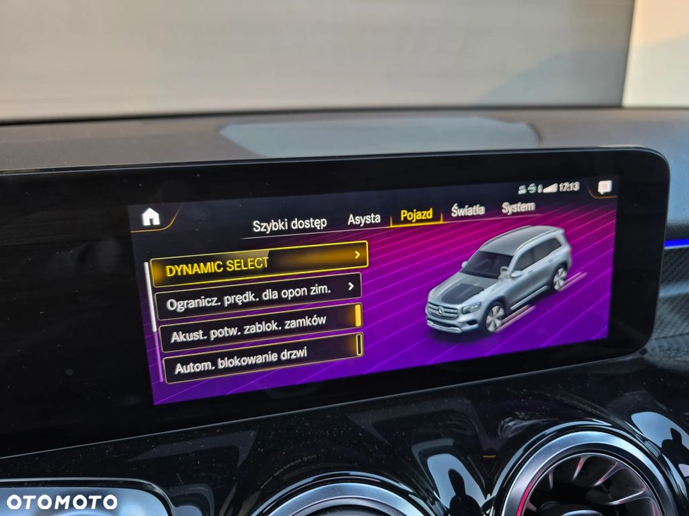 Mercedes-Benz GLB 200 d 4-Matic AMG Line 8G-DCT - 39