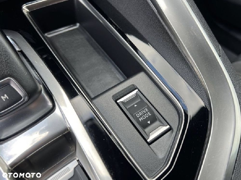 Peugeot 5008 BlueHDi 130 EAT8 Allure - 30