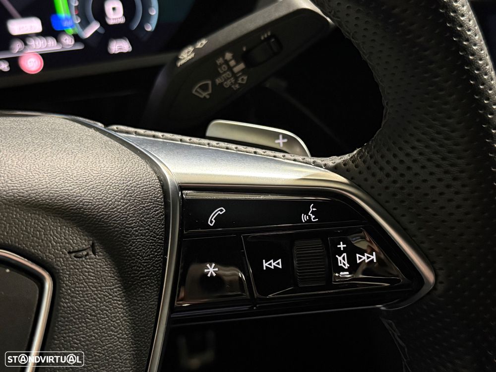 Audi Q8 e-Tron Sportback 50 quattro S line - 24