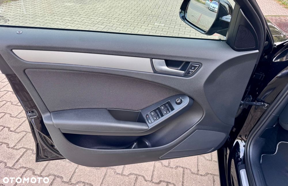 Audi A4 Avant 2.0 TDI DPF Attraction - 19