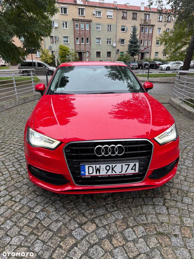 Audi A3 Sportback 1.4 TFSI Ambiente S tronic - 1