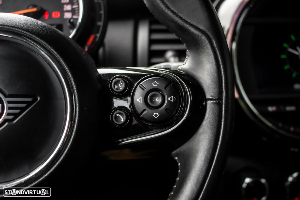 MINI 5 Portas One D - 16