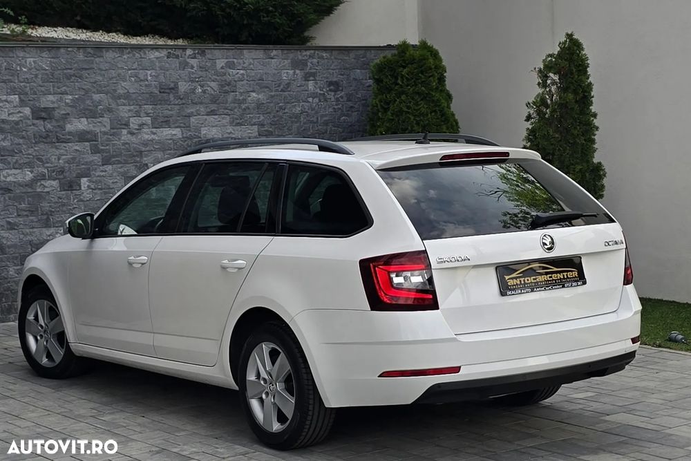Skoda Octavia - 4