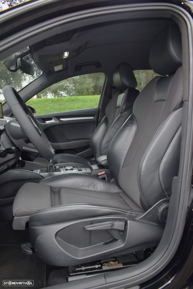 Audi A3 Sportback 1.6 TDI S-line - 40