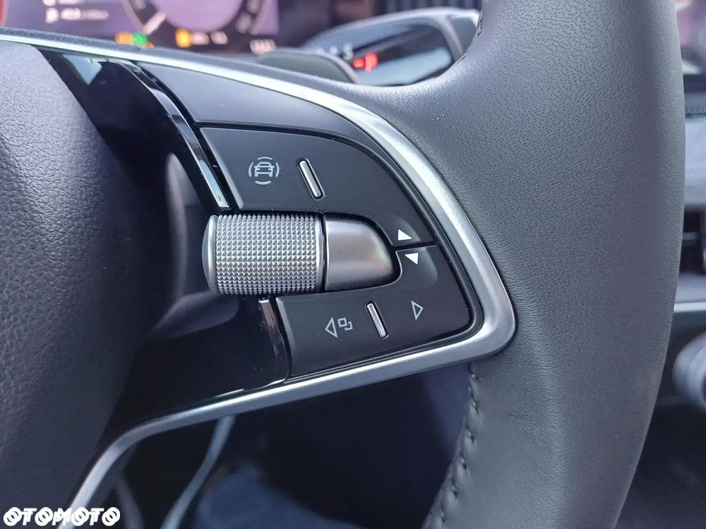 Skoda Superb 2.0 TSI Drive DSG - 14