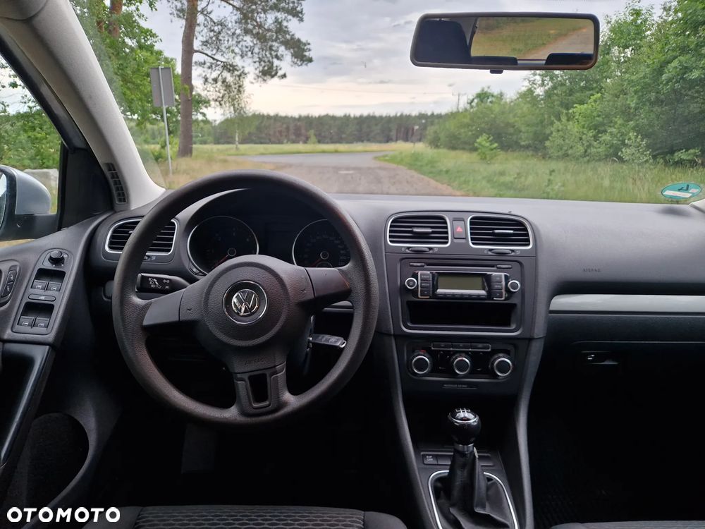 Volkswagen Golf 2.0 TDI DPF Trendline - 12