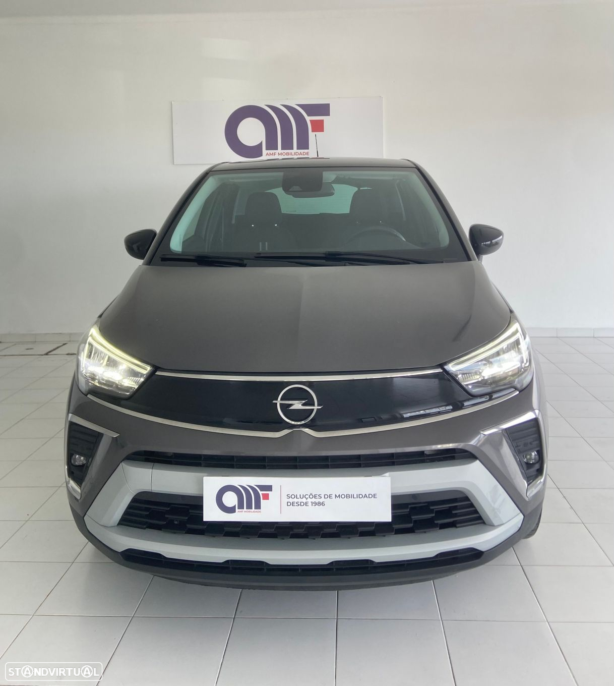 Opel Crossland 1.2 T Design & Tech - 10