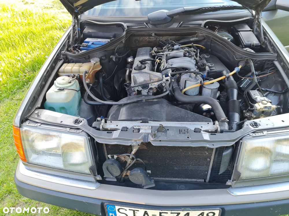 Mercedes-Benz W124 (1984-1993) - 26