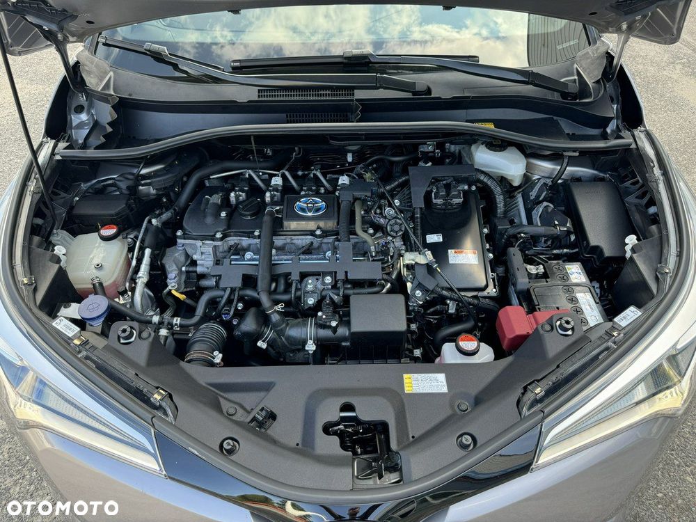 Toyota C-HR - 4