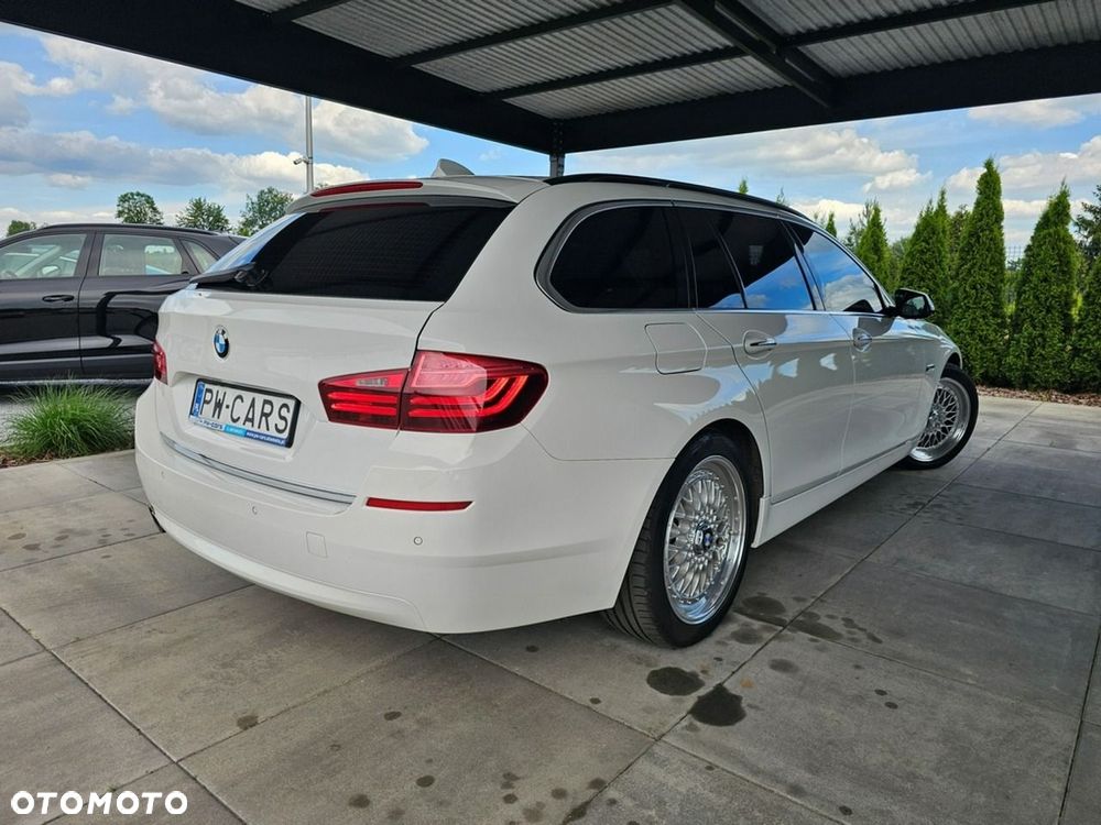 BMW Seria 5 520d xDrive Luxury Line - 3
