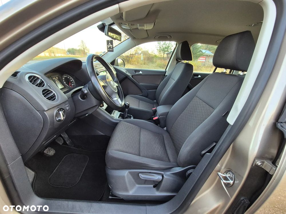 Volkswagen Tiguan 2.0 TDI BlueMot Trend&Fun - 24