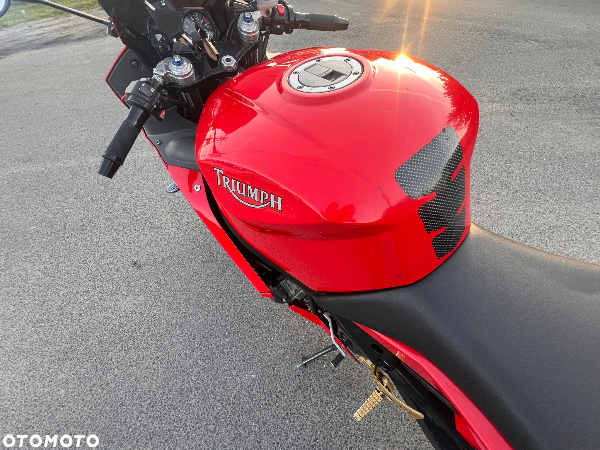 Triumph Daytona - 18