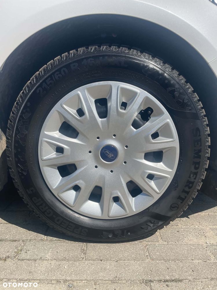 Ford Mondeo 2.0 Ti-VCT Titanium - 39