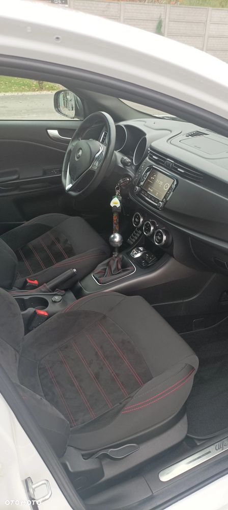 Alfa Romeo Giulietta 1.4 TB MultiAir - 21