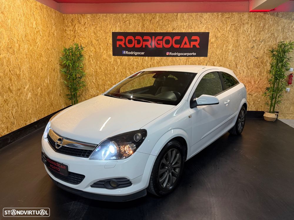 Opel Astra 1.3 Cdti GTC IVA Dedutivel - 2