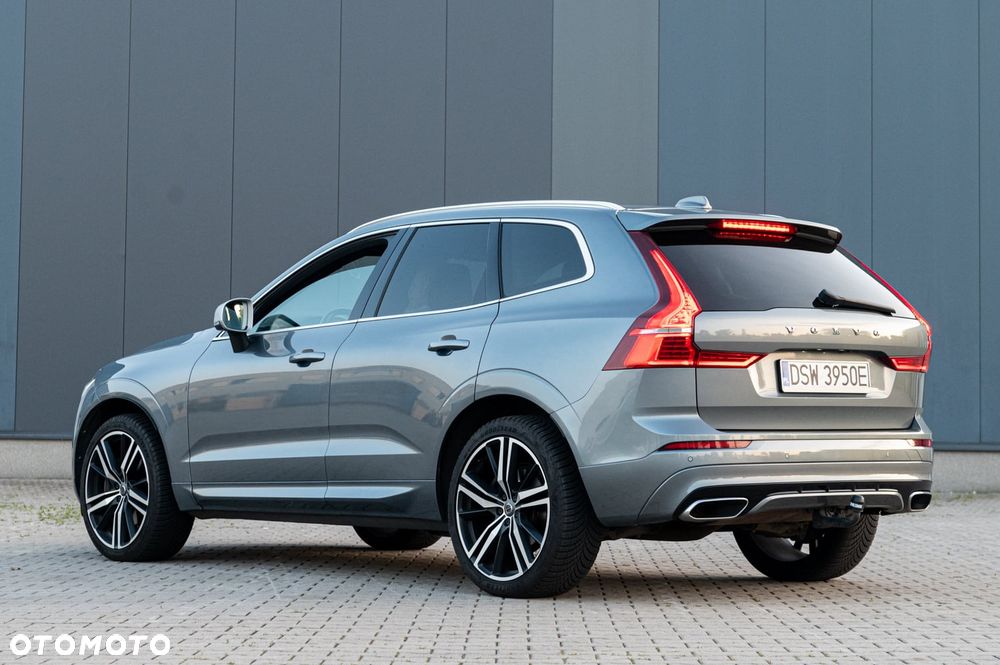 Volvo XC 60 D5 AWD Geartronic RDesign - 23