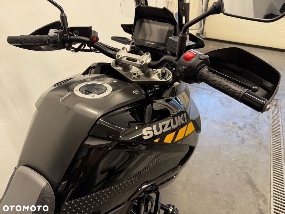 Suzuki V-STROM - 29