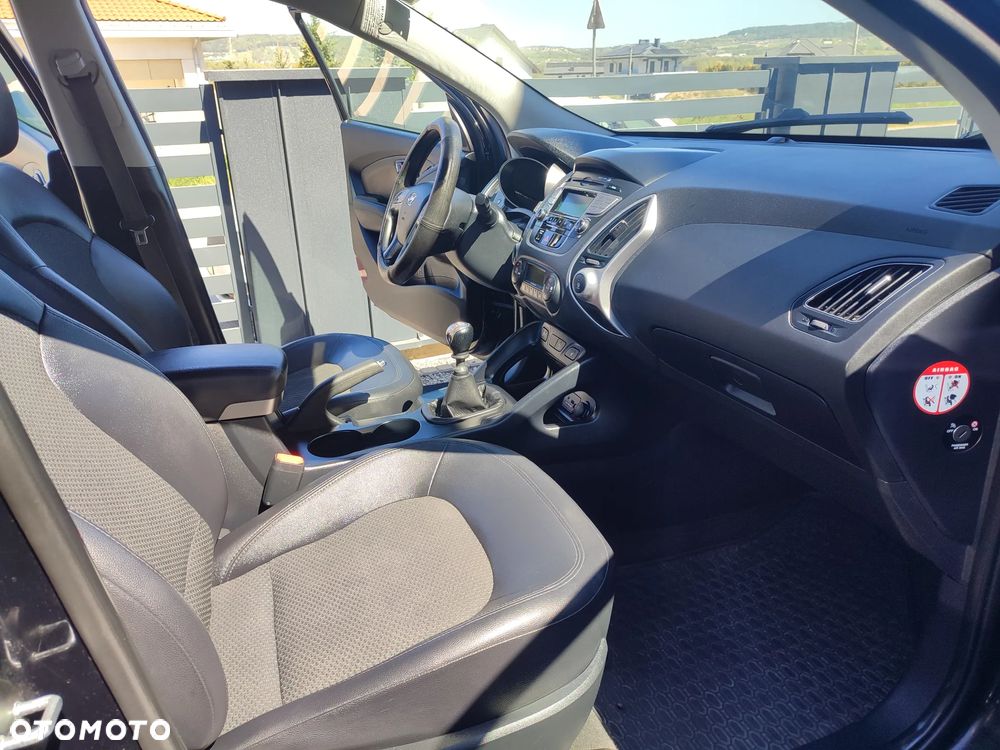 Hyundai ix35 2.0 CRDi Premium 2WD - 9