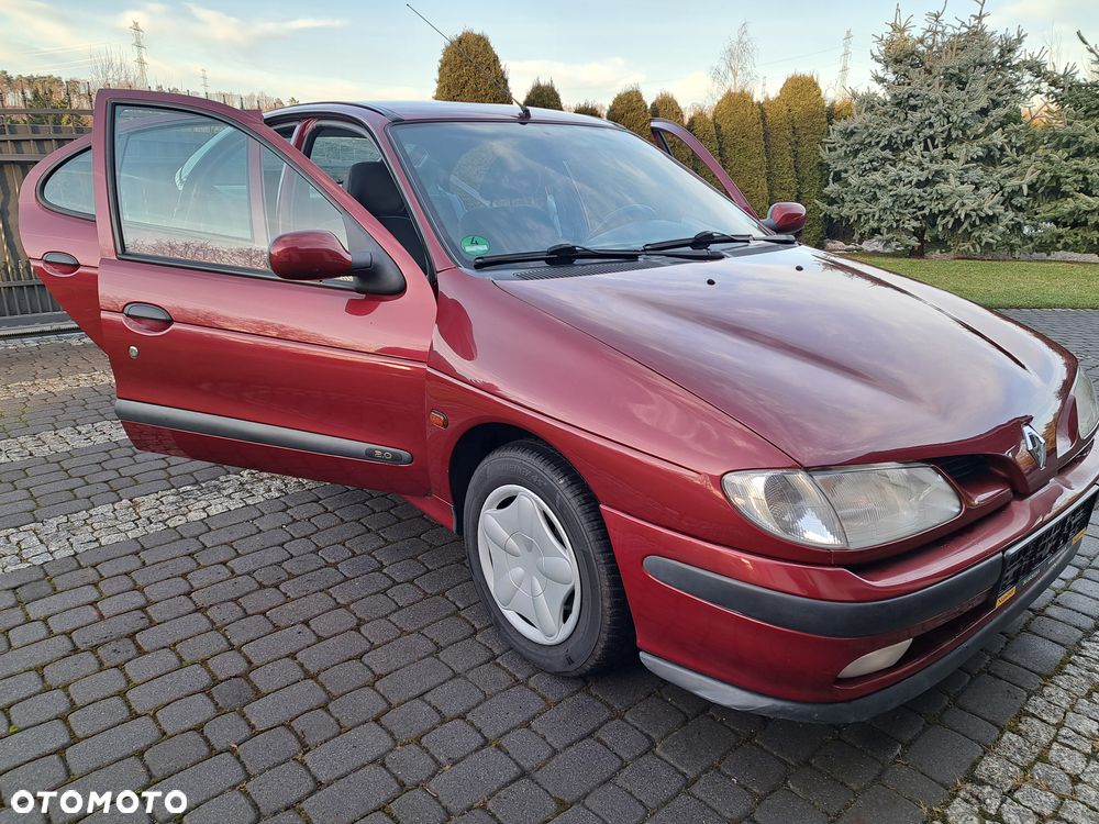 Renault Megane 2.0 RT - 31