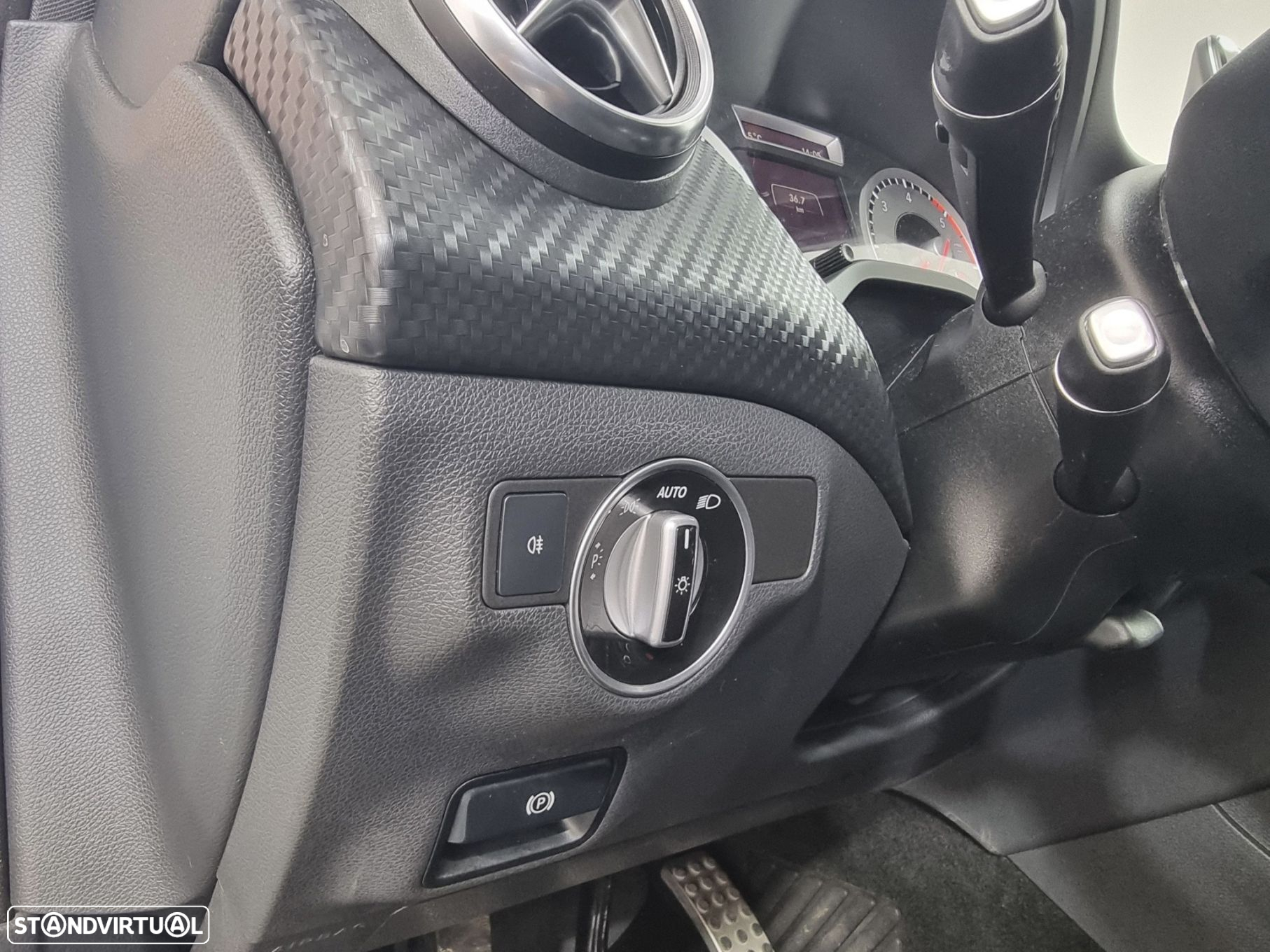 Mercedes-Benz A 180 CDI (BlueEFFICIENCY) AMG Sport - 14