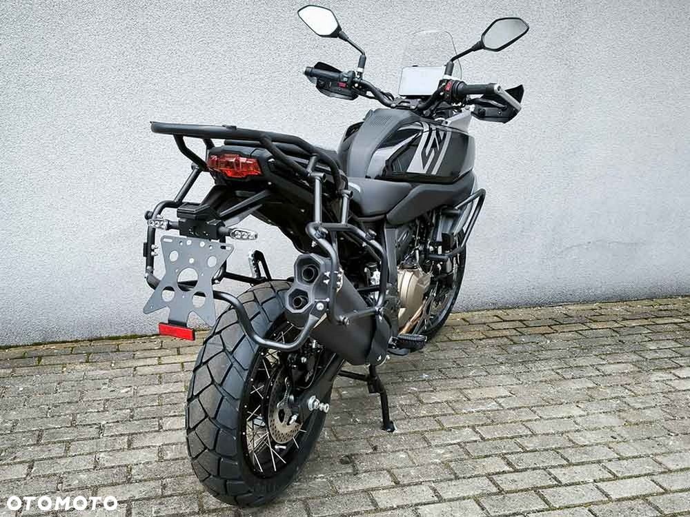 QJMOTOR SRT 600SX - 8