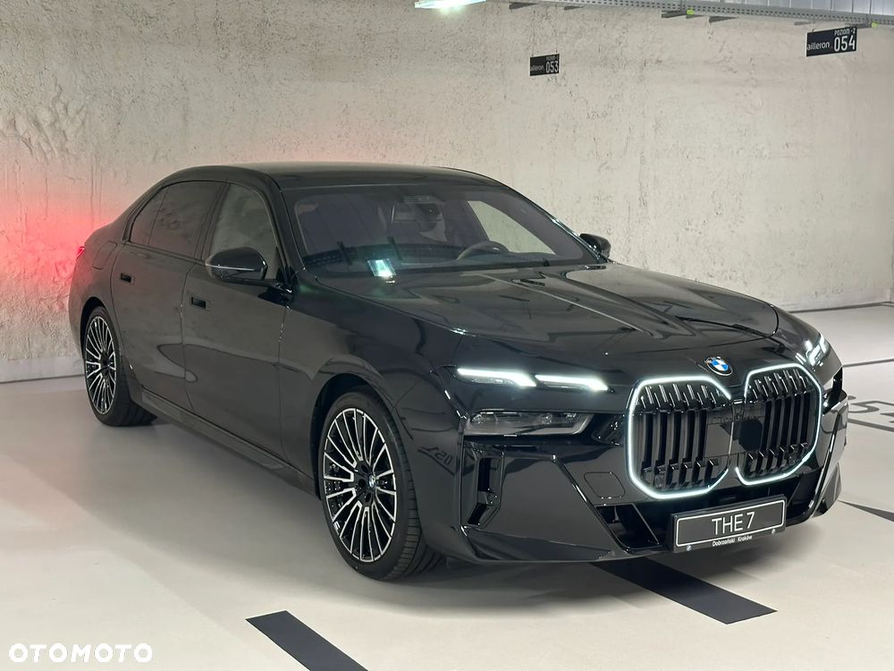 BMW Seria 7 - 4