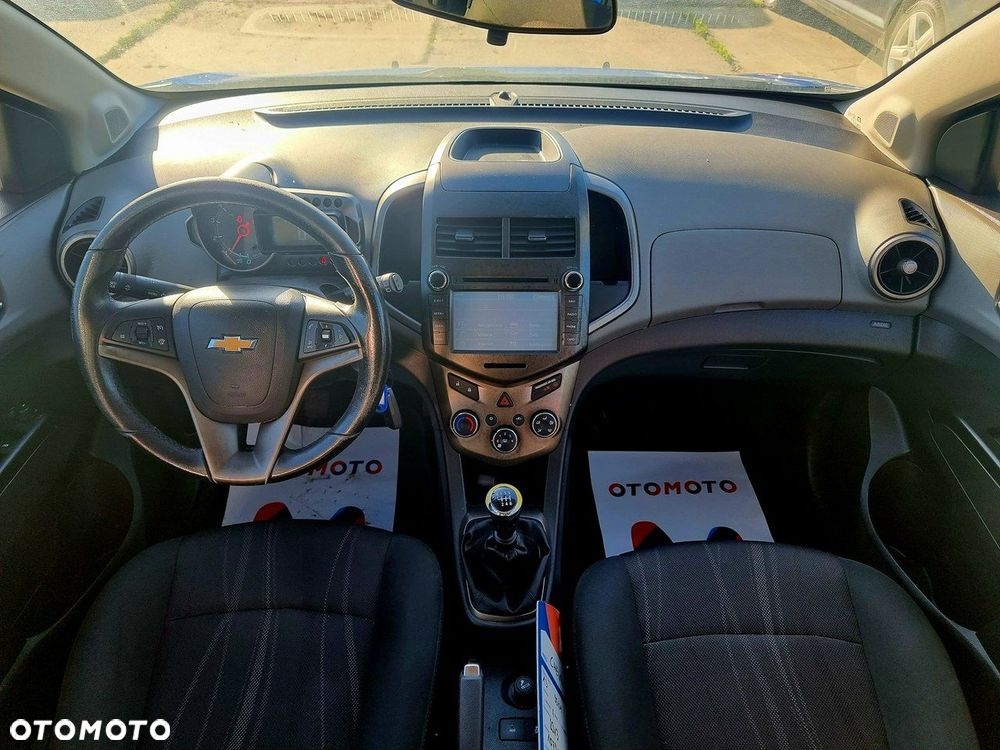 Chevrolet Aveo - 13