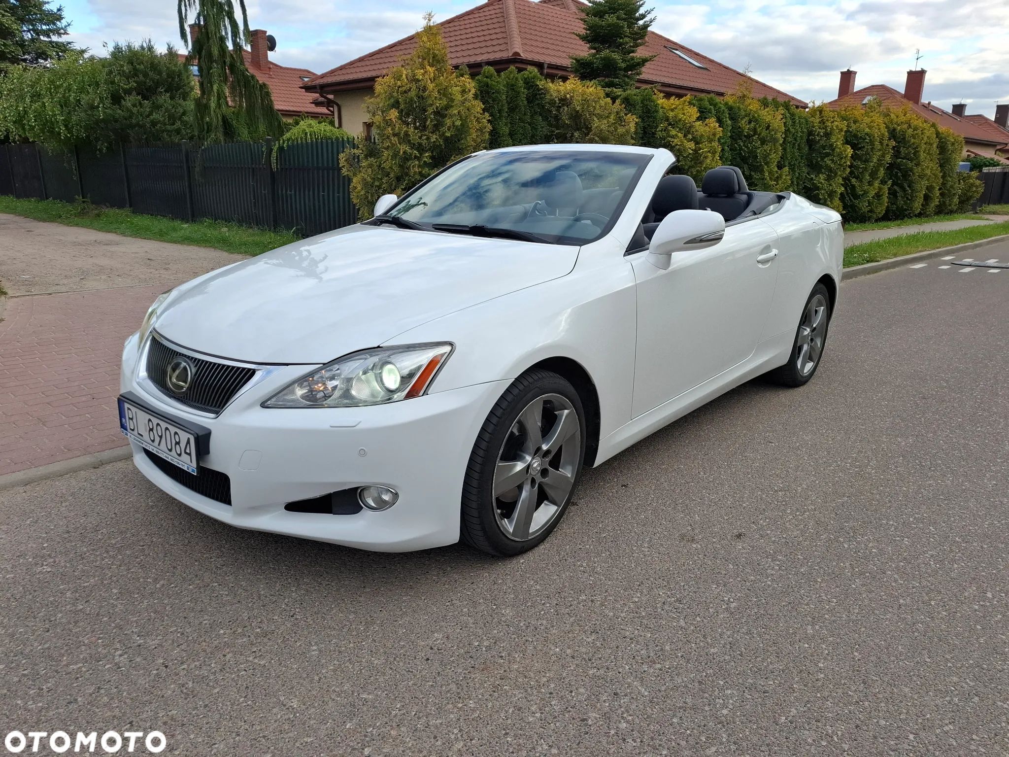 Lexus IS 250 Cabriolet Luxury Line - 1