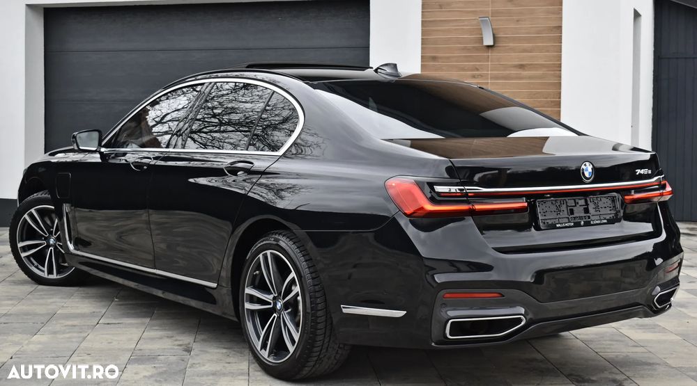 BMW Seria 7 745e - 5