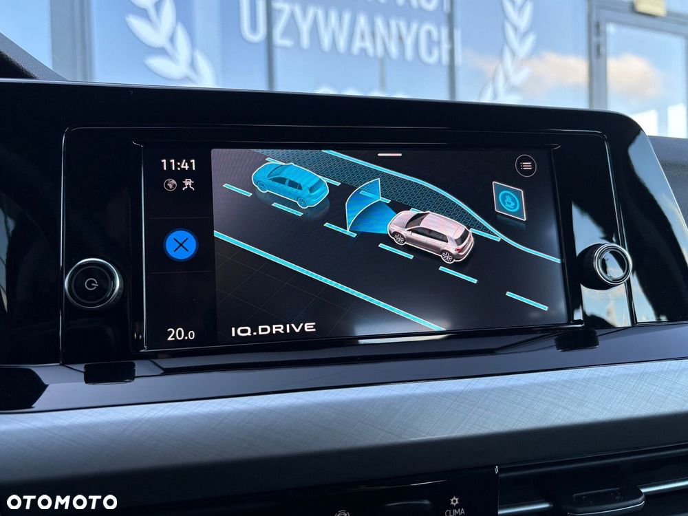 Volkswagen Golf - 30