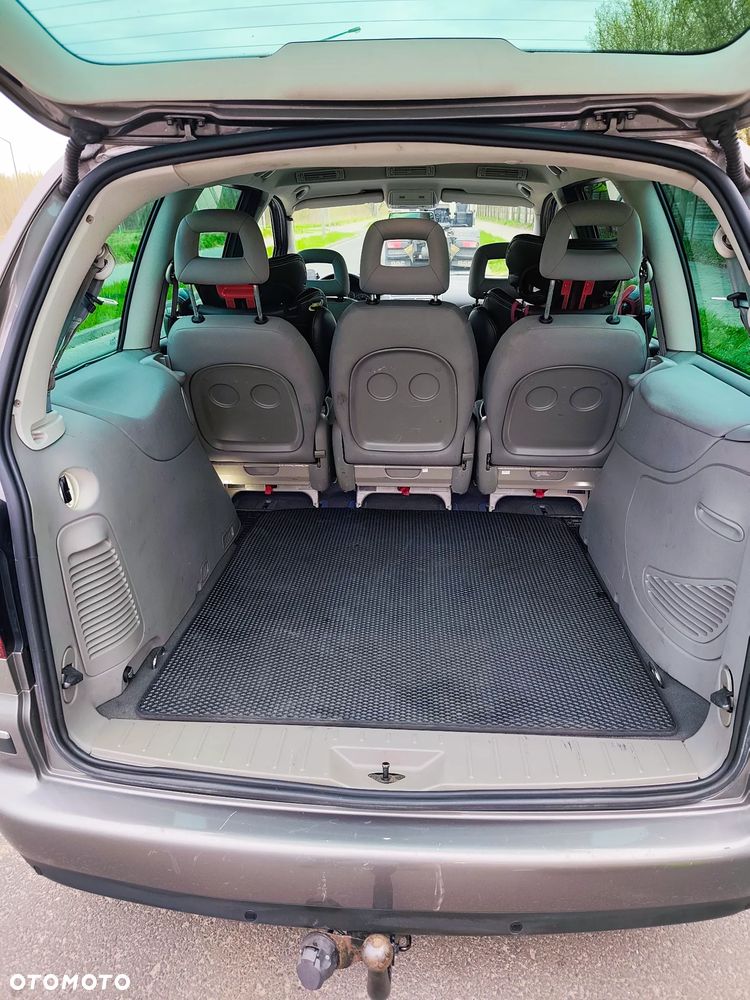 Volkswagen Sharan 1.9 TDI Automatik Exclusive Edition - 23