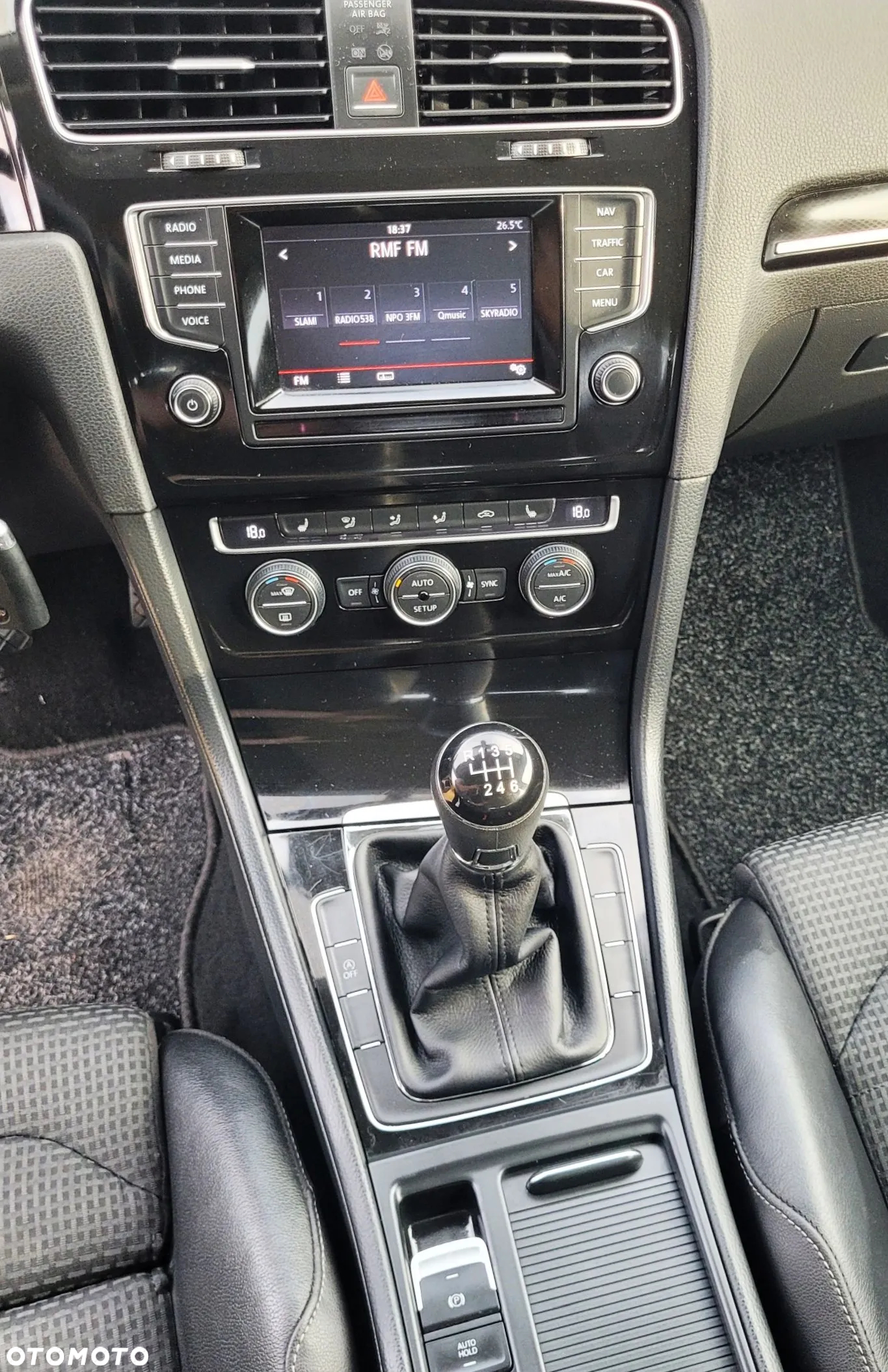 Volkswagen Golf 1.4 TSI BlueMotion Technology Highline - 22