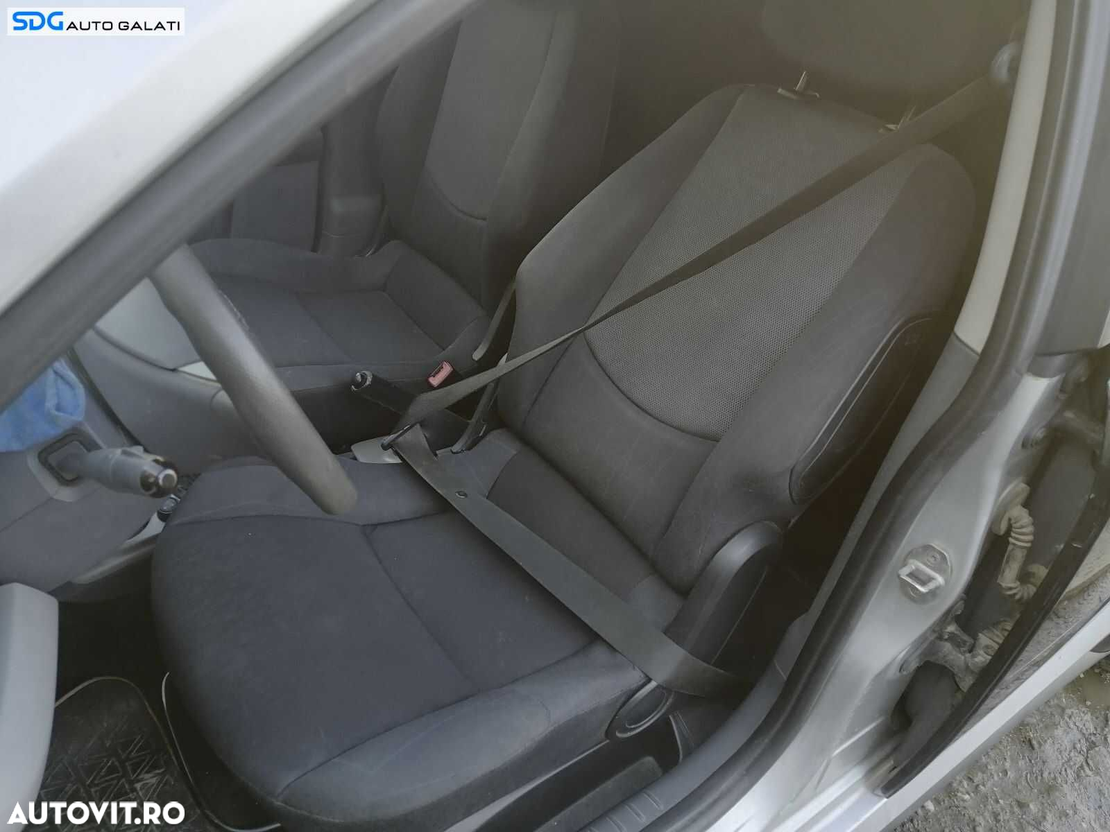 Interior Textil Scaune Fata Stanga Dreapta si Bancheta Sezut cu Spatar Smart Forfour W454 2004 - 2006 [0802] - 2