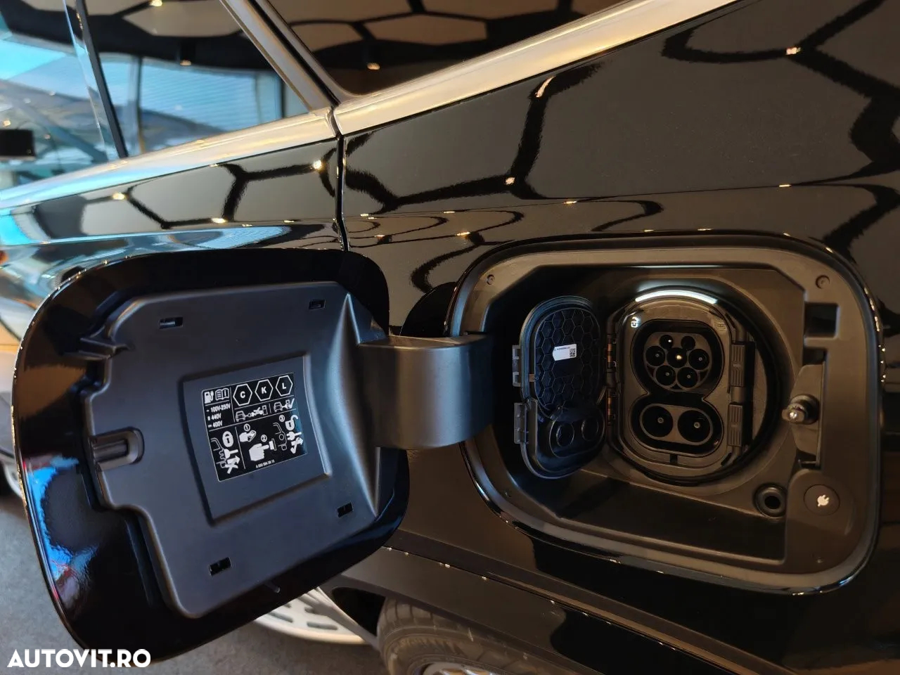 Mercedes-Benz GLE Coupe AMG 53 PHEV - 17