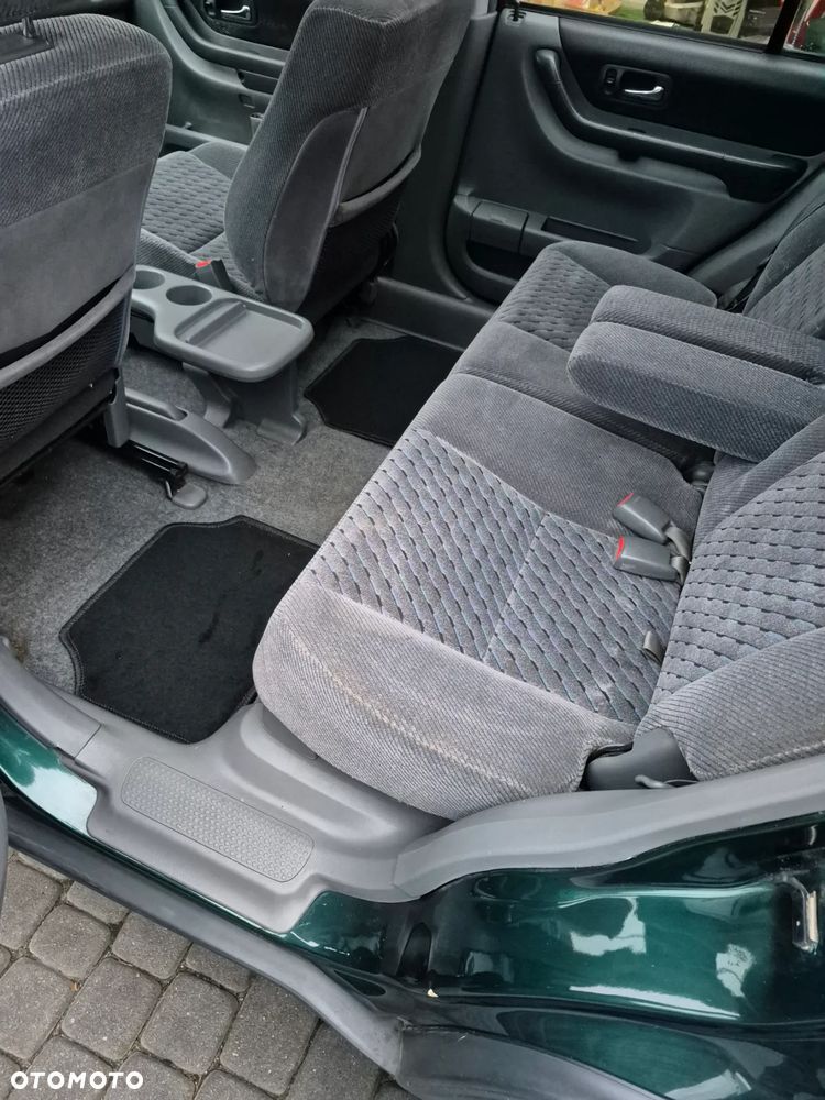 Honda CR-V 2.0 L 4WD - 19