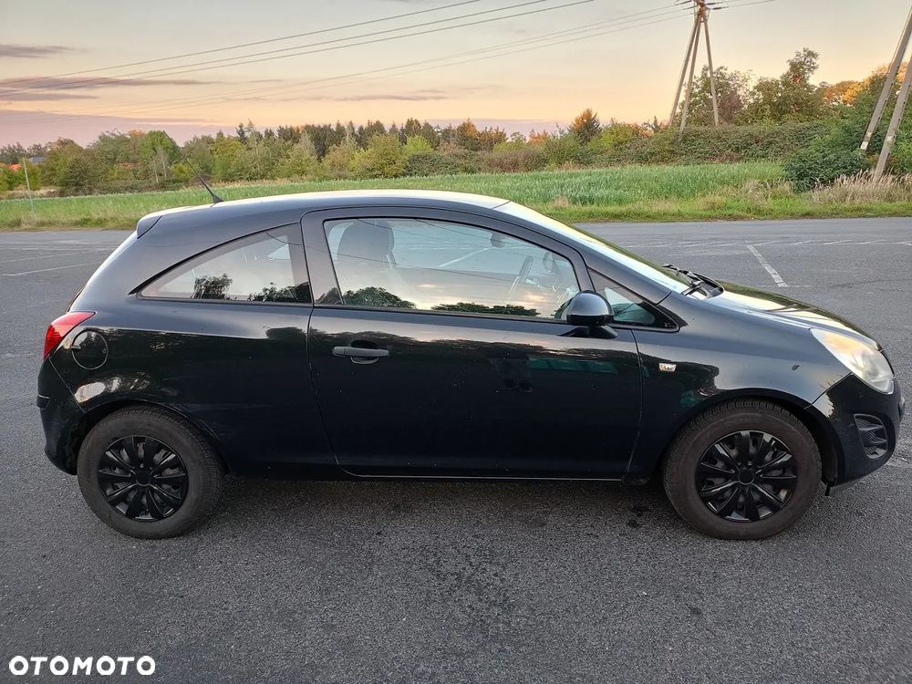 Opel Corsa 1.2 16V Enjoy - 6