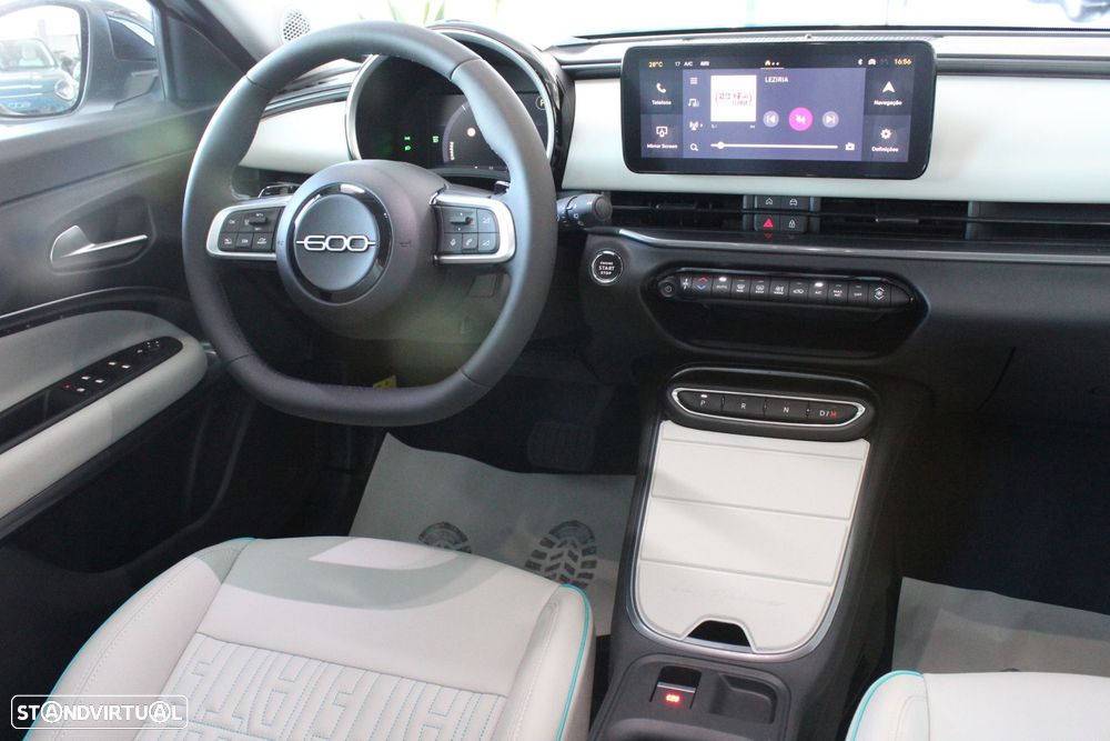 Fiat 600 1.2 Hybrid La Prima - 3