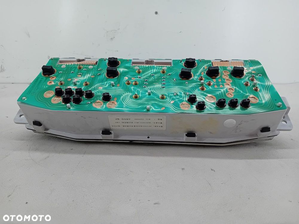 LICZNIK LANDWIND X6 ( 03 - 10 ) 3820100FU 2.0 16V - 2