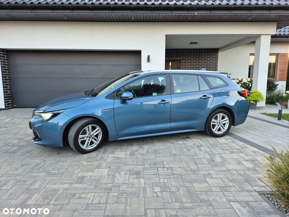 Toyota Corolla 1.8 Hybrid Comfort - 32