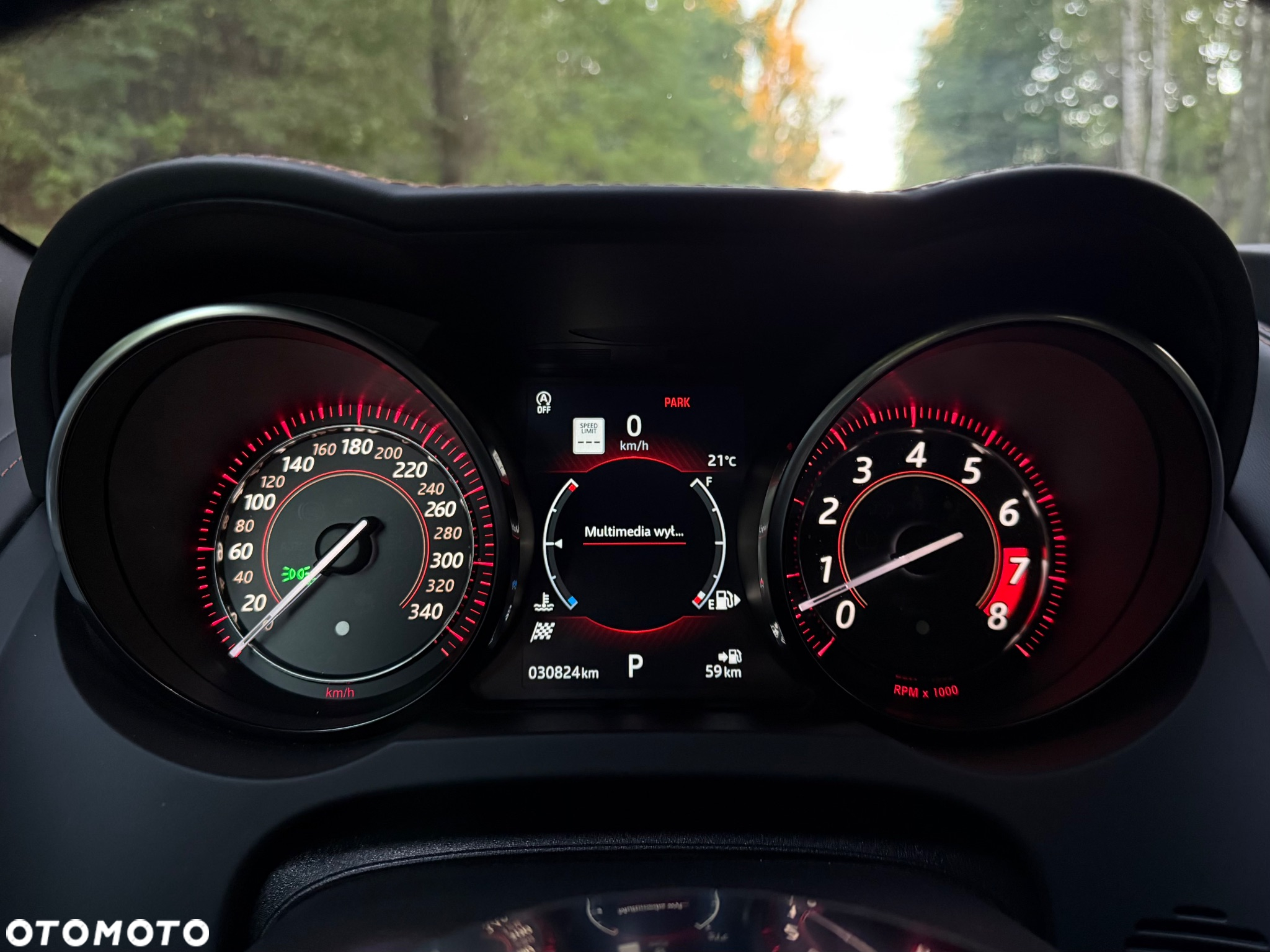 Jaguar F-Type R Cabriolet AWD - 28