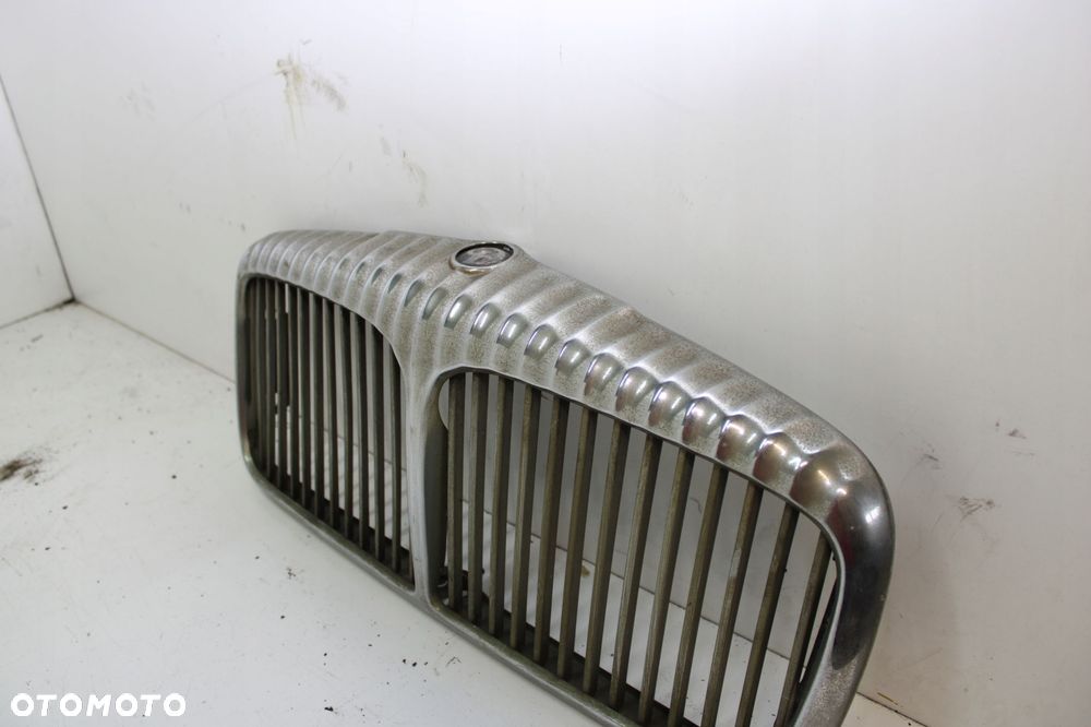 JAGUAR XJ MK3 DAIMLER ATRAPA GRILL CHROM - 3