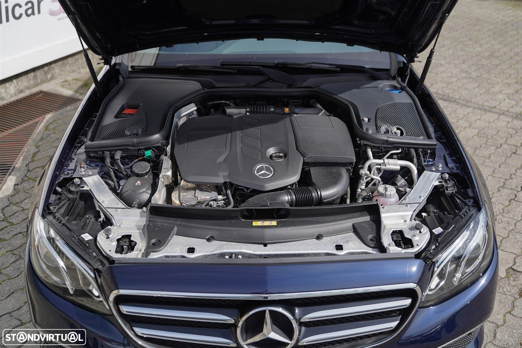 Mercedes-Benz E 300 de Avantgarde - 38