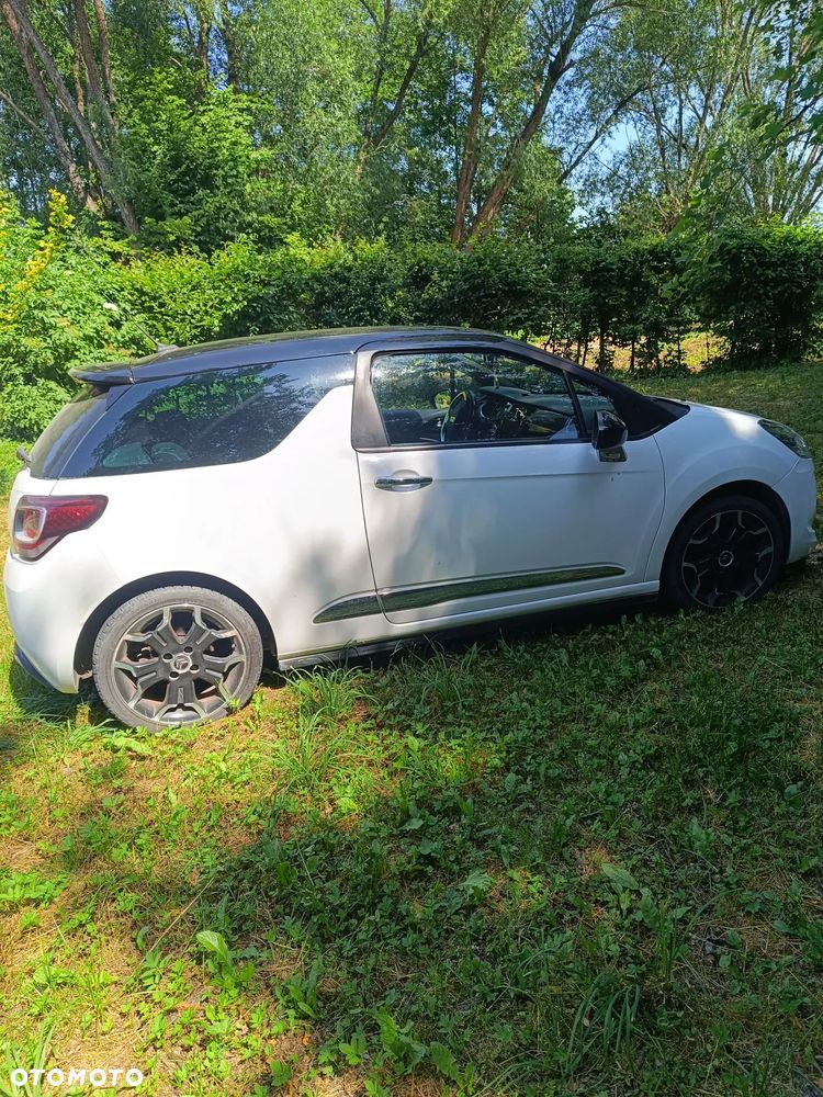Citroën DS3 1.6 THP SportChic - 3