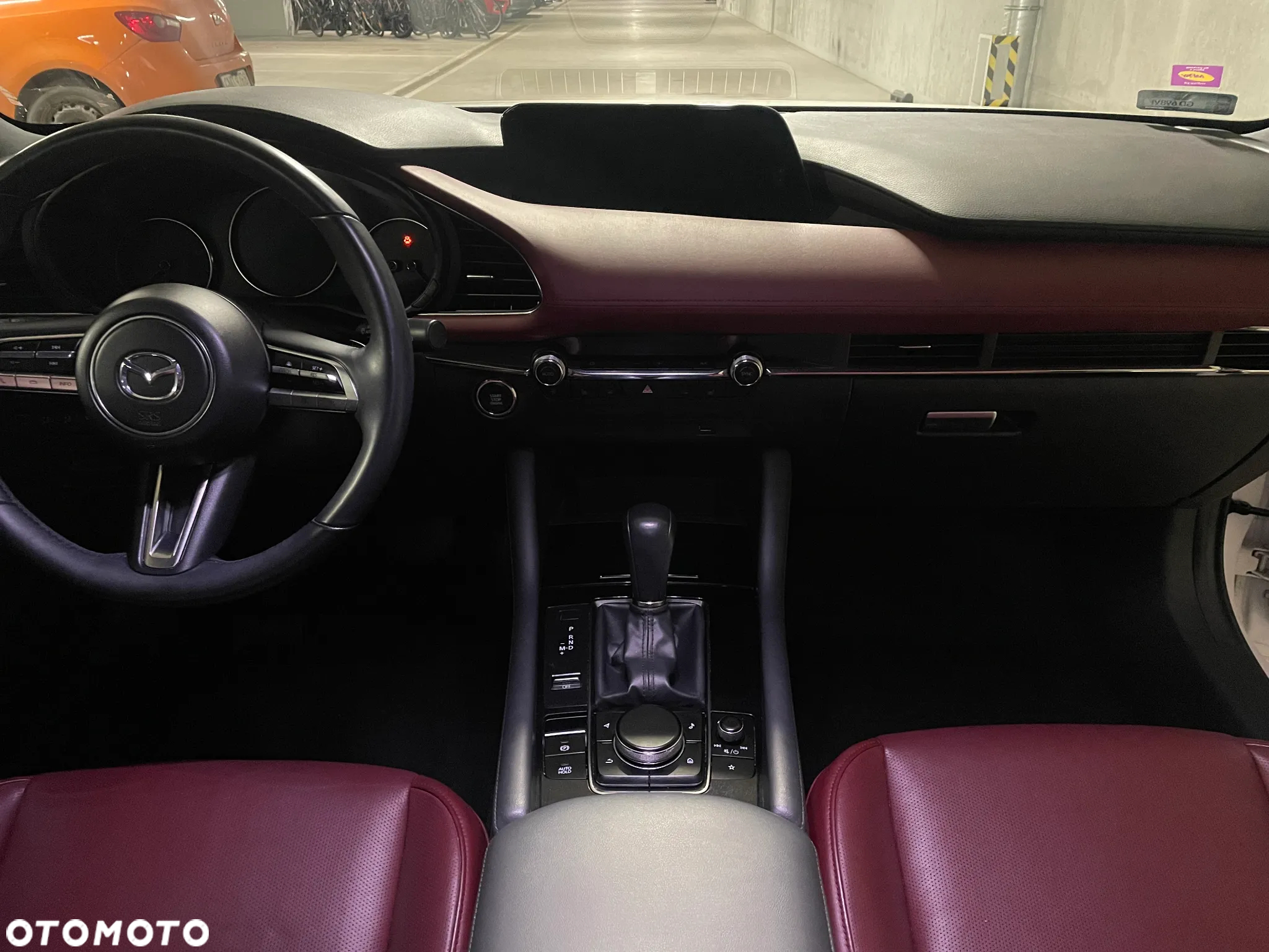 Mazda 3 - 10