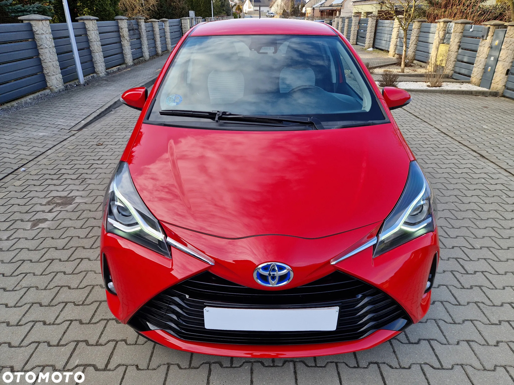 Toyota Yaris Cross Hybrid 1.5 Premiere Edition - 4