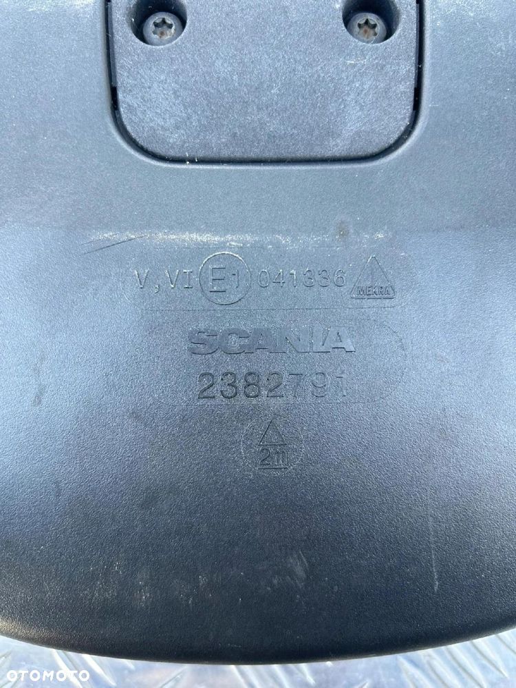 LUSTERKO ZEWNĘTRZNE KRAWEŻNIKOWE SCANIA R 2382791 - 2