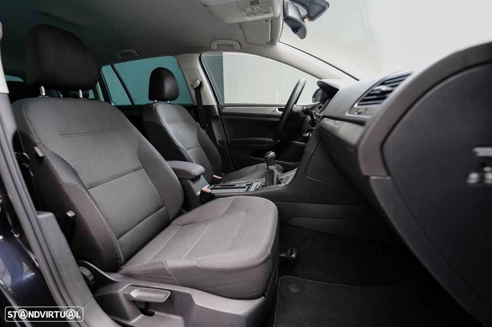 VW Golf Variant 1.6 TDi BlueMotion Confortline - 4