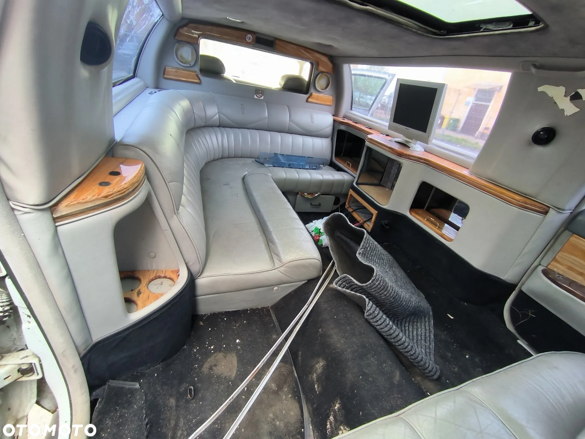 Części drzwi zderzak maska Lincoln Town Car II 89-97 4.8 V8 - 40