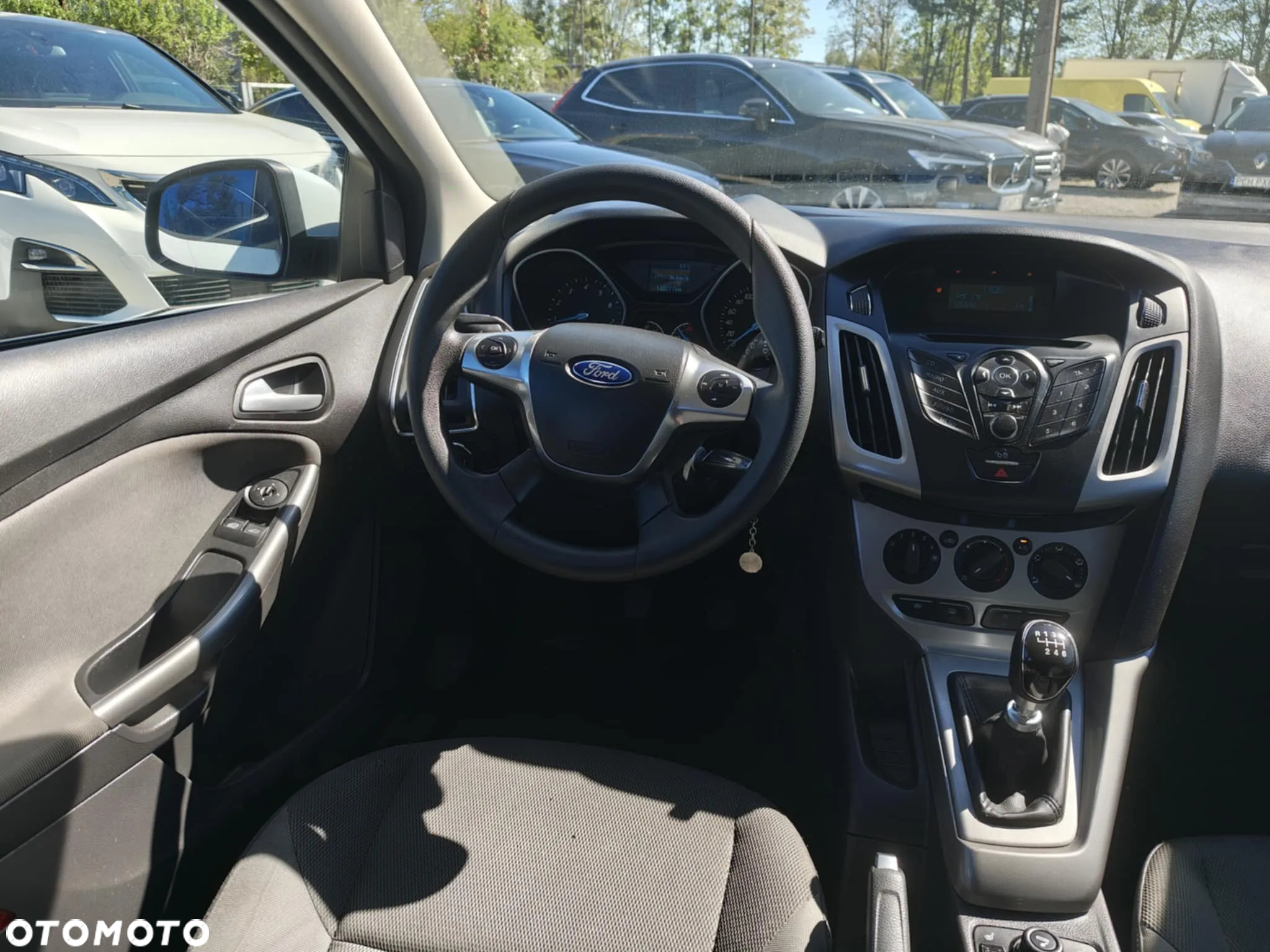 Ford Focus - 14