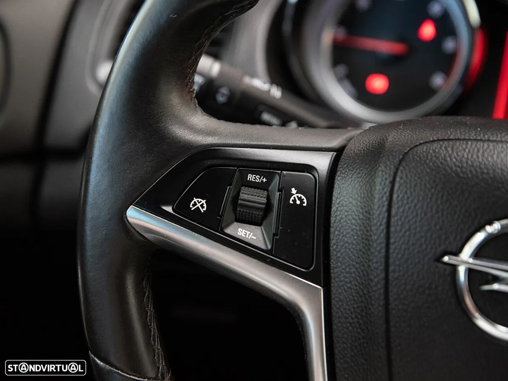 Opel Insignia 2.0 CDTI ecoFLEX S&S Innovation - 10